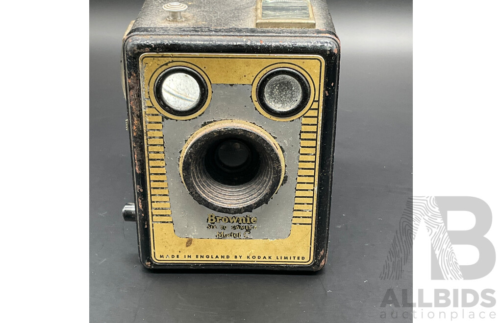 Vintage Photography Equipment, Including KODAK Brownie Box Camera, Baby-Cine Camera and Large Lamp - Lot of 3