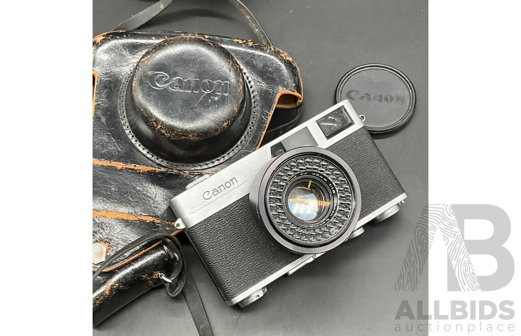 Vintage Film Cameras, Including VOIGTLANDER, CANON Canonet and SKYMASTER - Lot of 3