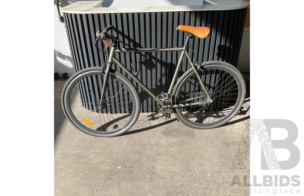 Chappelli Cycles 58cm Bike