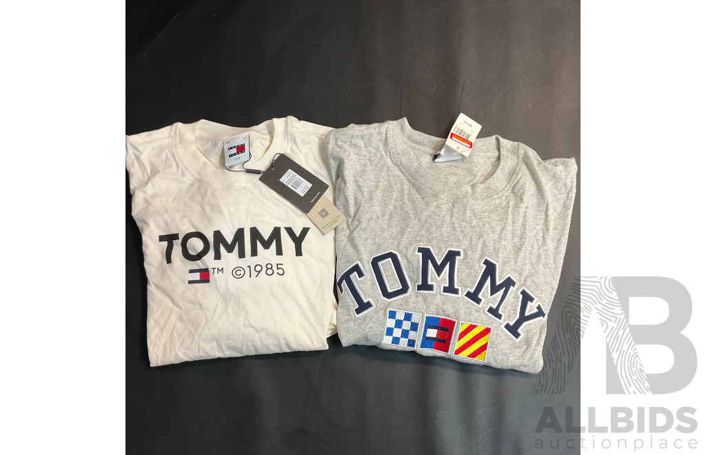 TOMMY JEANS T-shirt  Size XS,S - Lot of 2