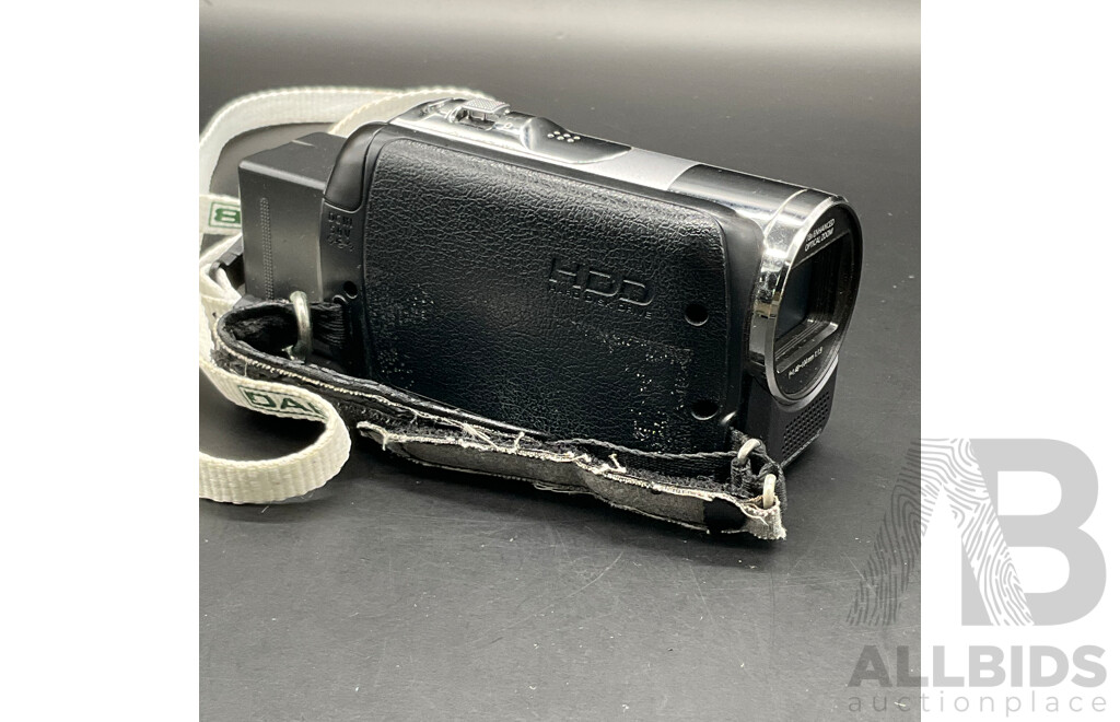 PANASONIC SDR-H85 Hybrid Camcorder