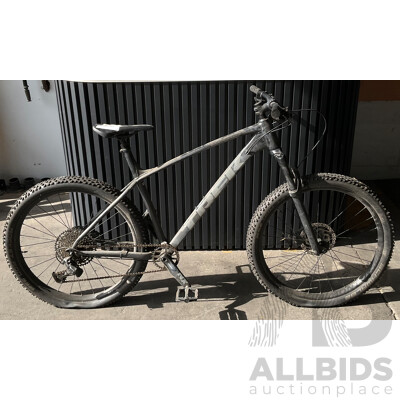 Trek Roscoe 7  Size XXL Bike