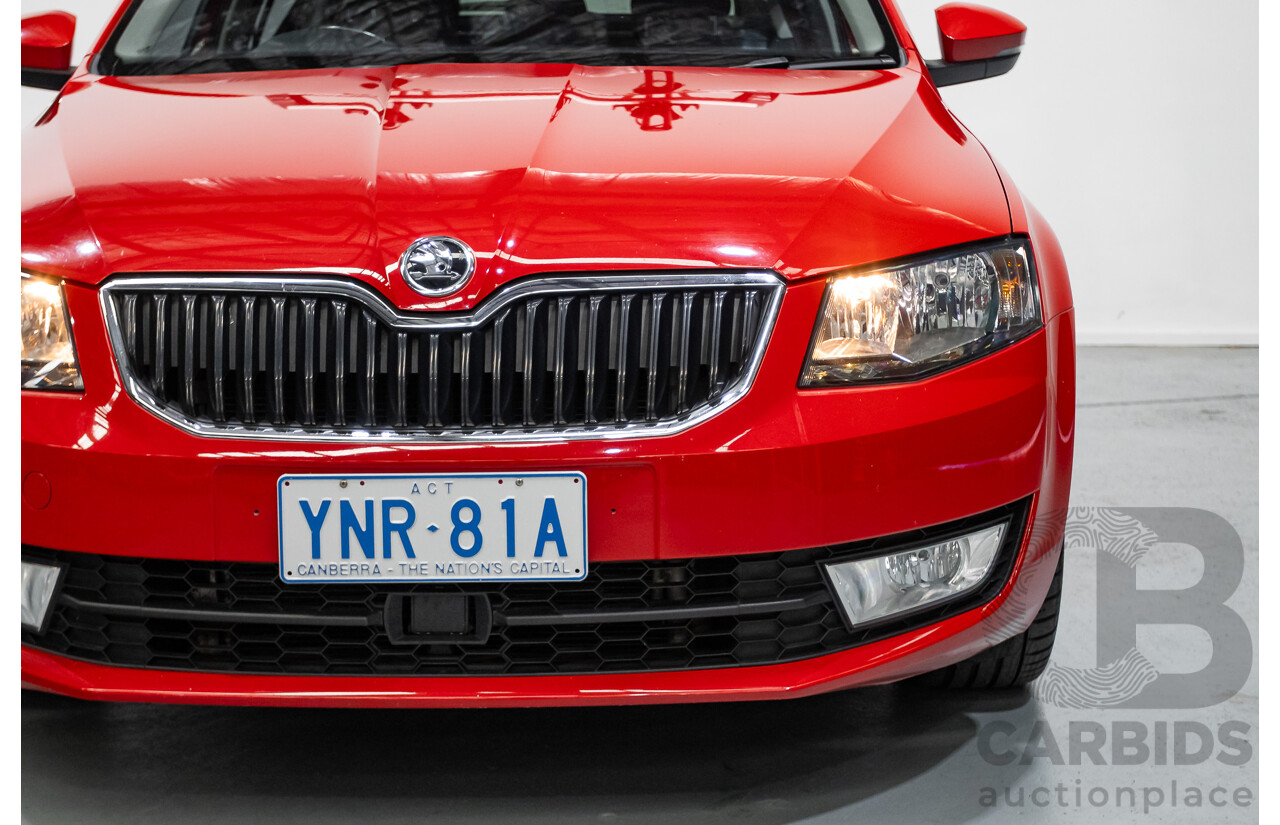 06/2016 Skoda Octavia 110 TSI Ambition NE MY16 5D Hatchback Corrida Red Turbo 1.4L