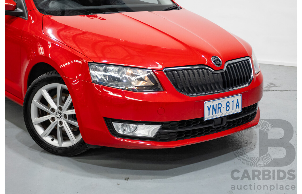 06/2016 Skoda Octavia 110 TSI Ambition NE MY16 5D Hatchback Corrida Red Turbo 1.4L