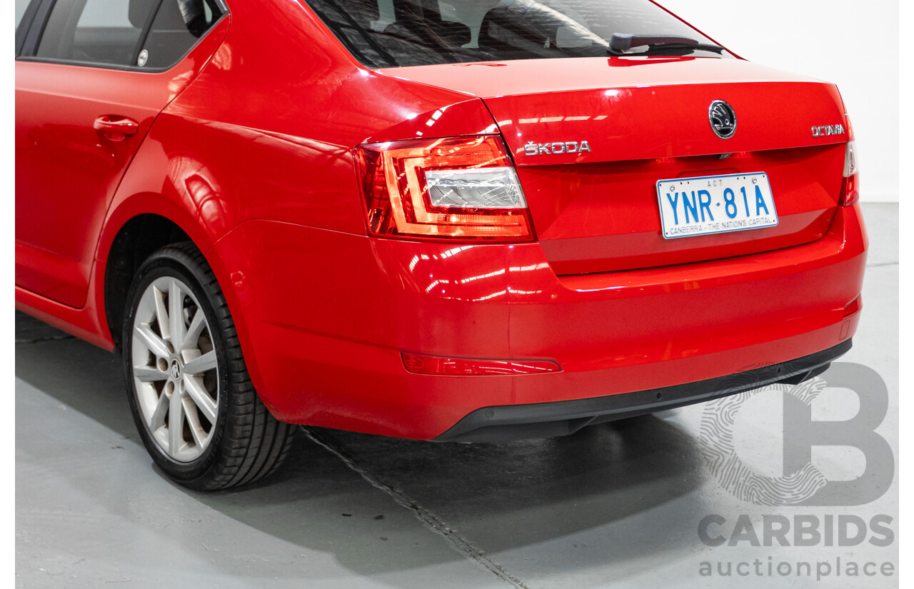 06/2016 Skoda Octavia 110 TSI Ambition NE MY16 5D Hatchback Corrida Red Turbo 1.4L