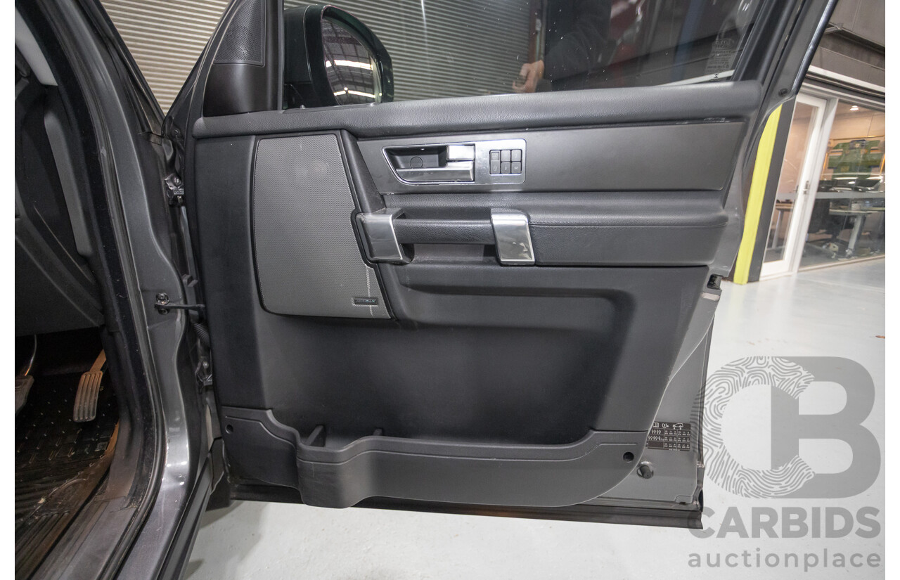 03/2014 Land Rover Discovery 4 3.0 SDV6 HSE (4x4) MY13 4D Wagon Corris Grey  Turbo Diesel 3.0L