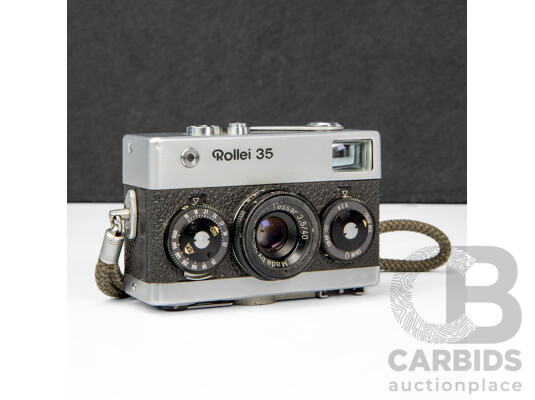 Rollei 35 Silver Compact 35mm Film Camera with First Edition Guide