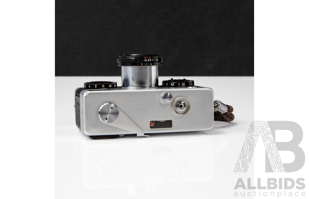 Rollei 35 T 35mm Film Camera with Tessar 40mm F/3.5 Lens