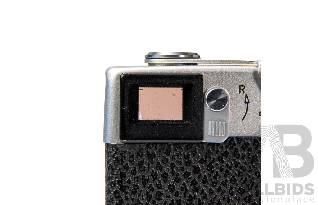 Rollei 35 T 35mm Film Camera with Tessar 40mm F/3.5 Lens