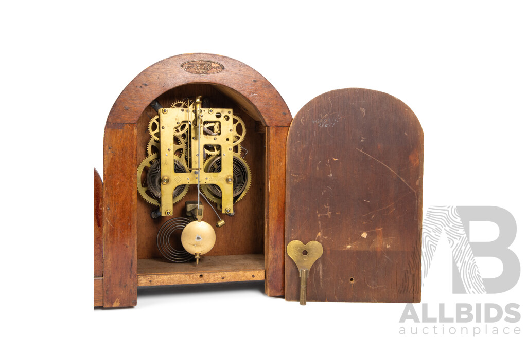 Art Deco Mahogany Cased Mantle Clock