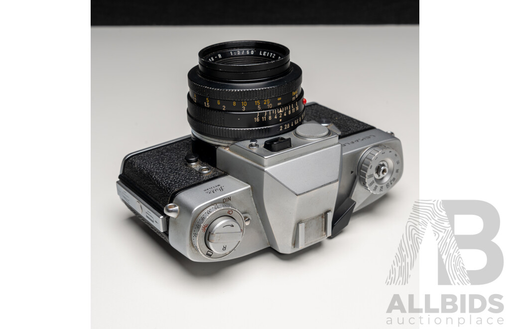 Leicaflex 35mm SLR Camera with Leitz Wetzlar Summicron-R 50mm F2 Lens