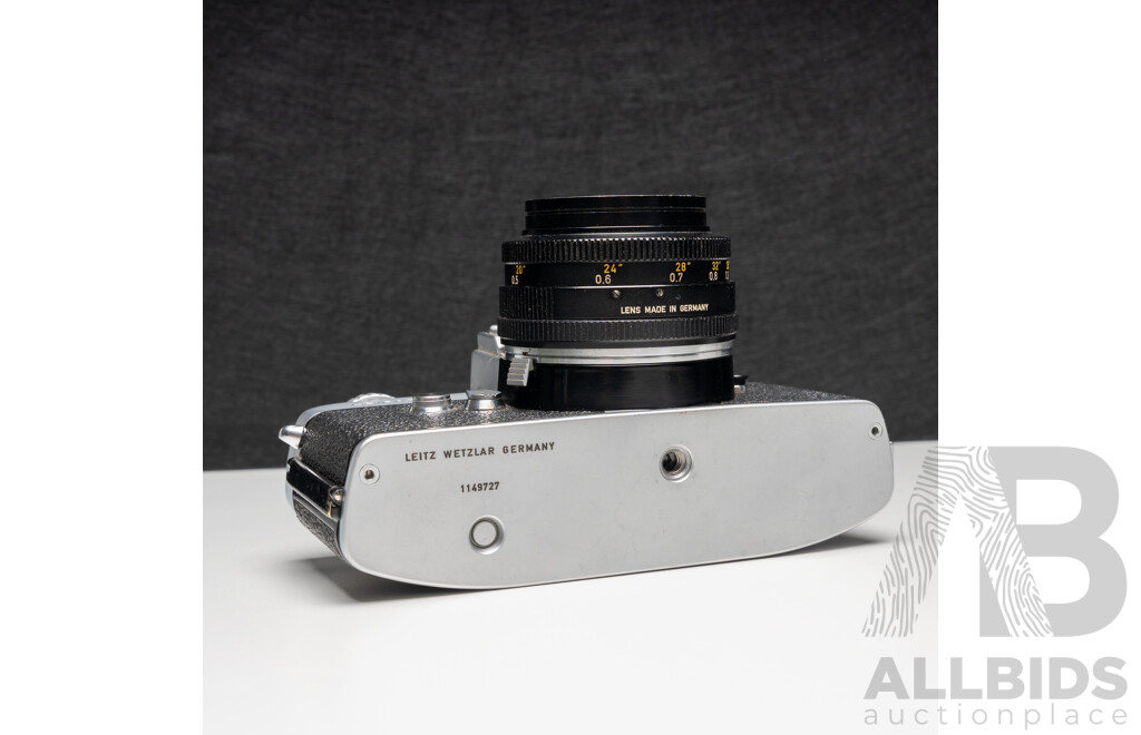 Leicaflex 35mm SLR Camera with Leitz Wetzlar Summicron-R 50mm F2 Lens