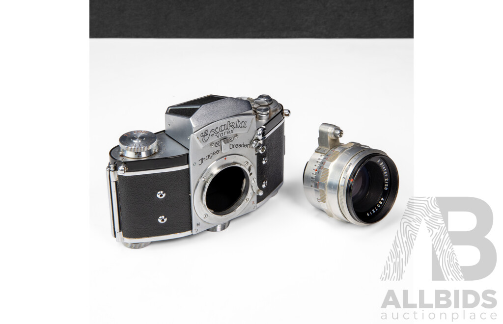 Exakta Varex VX 35mm SLR Camera with Carl Zeiss Jena Biotar 58mm F/2 Lens