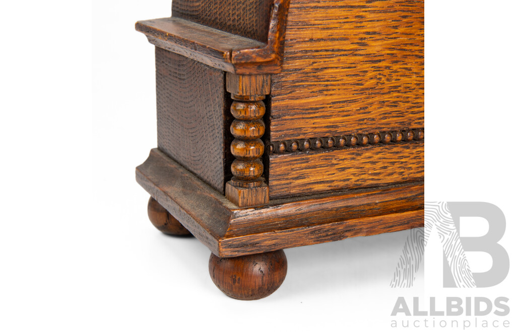 French Oak Art Deco Mantle Clock