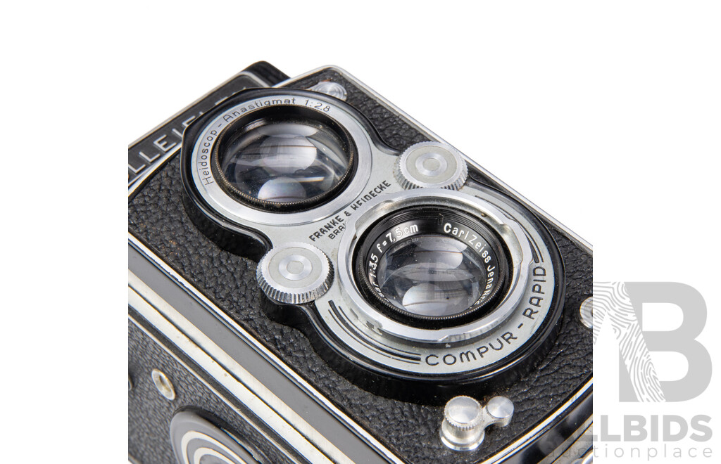 Pre War Rolleiflex Automat I TLR Camera with Carl Zeiss Jena Tessar 75mm F/3.5 Lens and Box