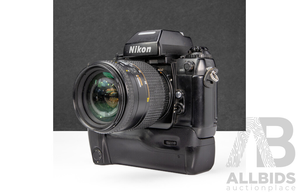 Nikon F4E 35mm SLR Camera with AF Nikkor 28–105mm F/3.5–4.5D Lens