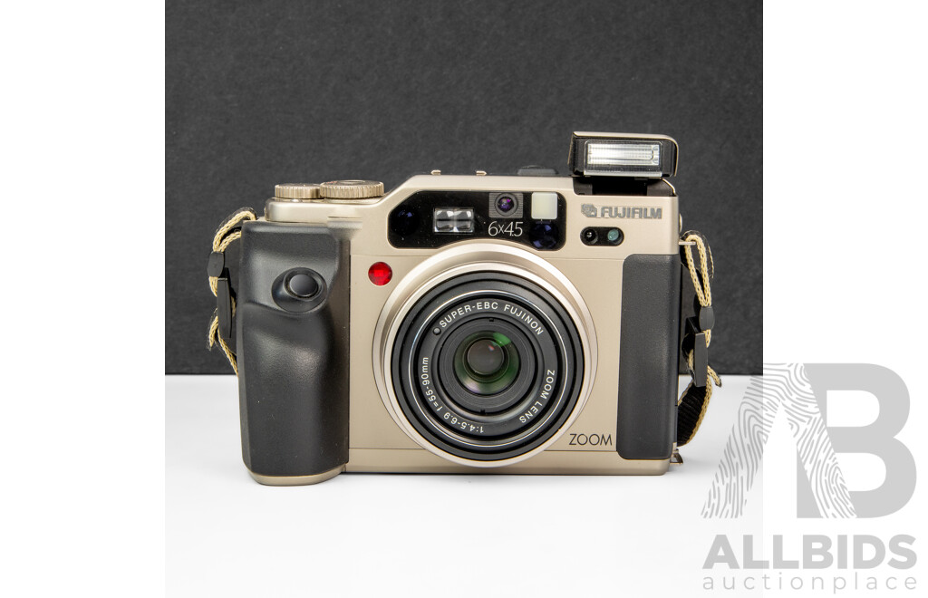 Fujifilm GA645Zi Professional Medium Format Camera with Original Lens Cap