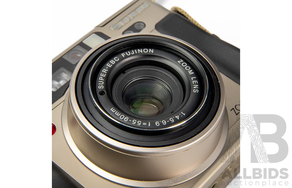 Fujifilm GA645Zi Professional Medium Format Camera with Original Lens Cap