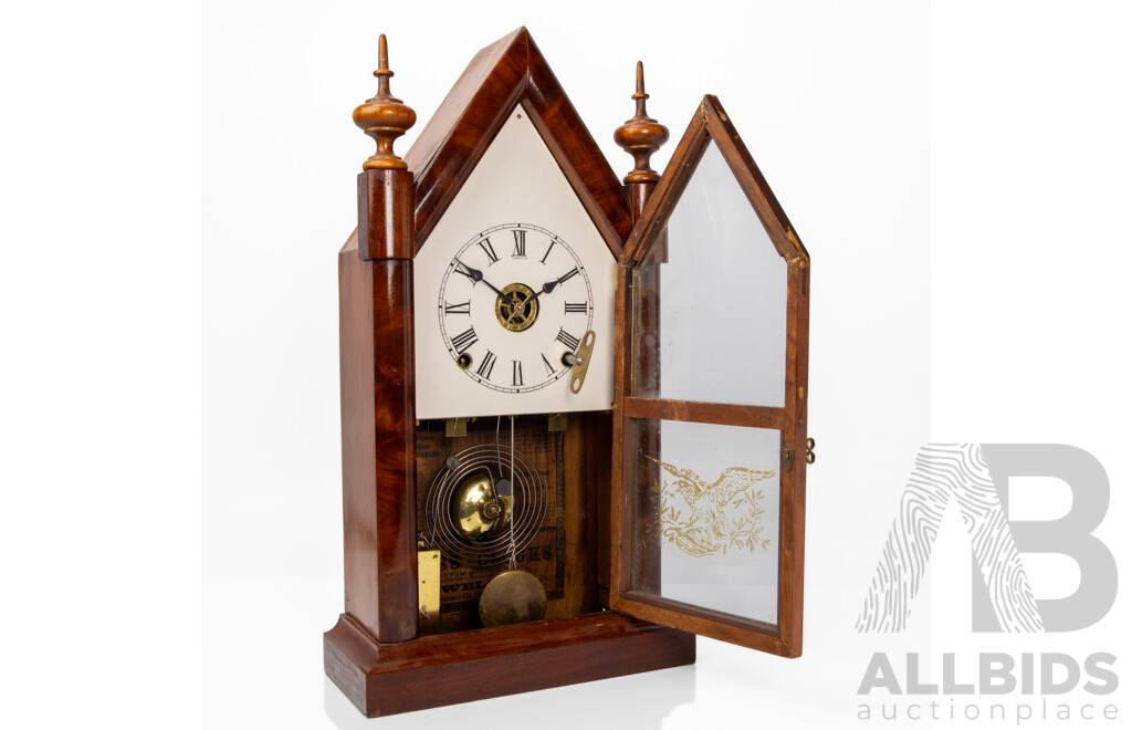Vintage Timber Mantle Clock