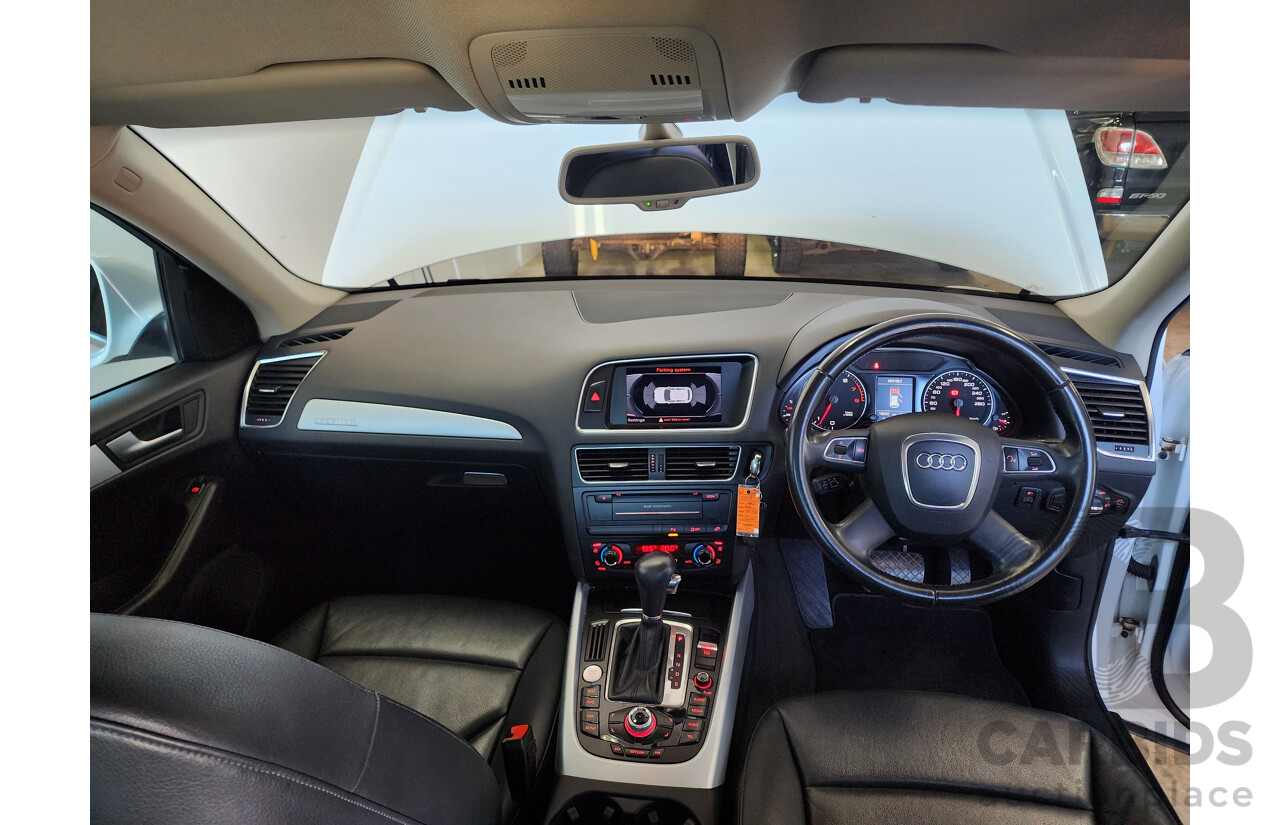 4/2012 Audi Q5 2.0 TFSI Quattro 8R MY12 4d Wagon White 2.0L
