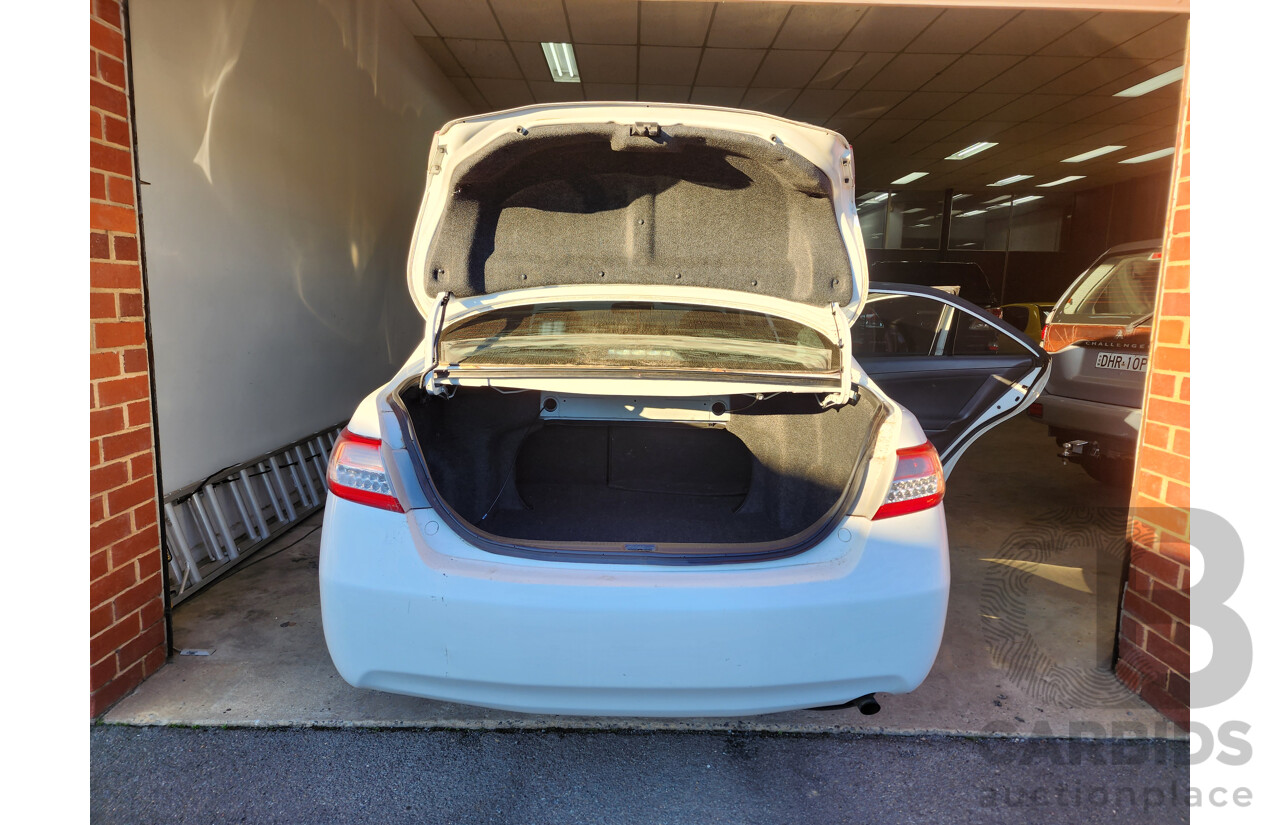 7/2010 Toyota Camry Altise ACV40R 09 UPGRADE 4d Sedan White 2.4L