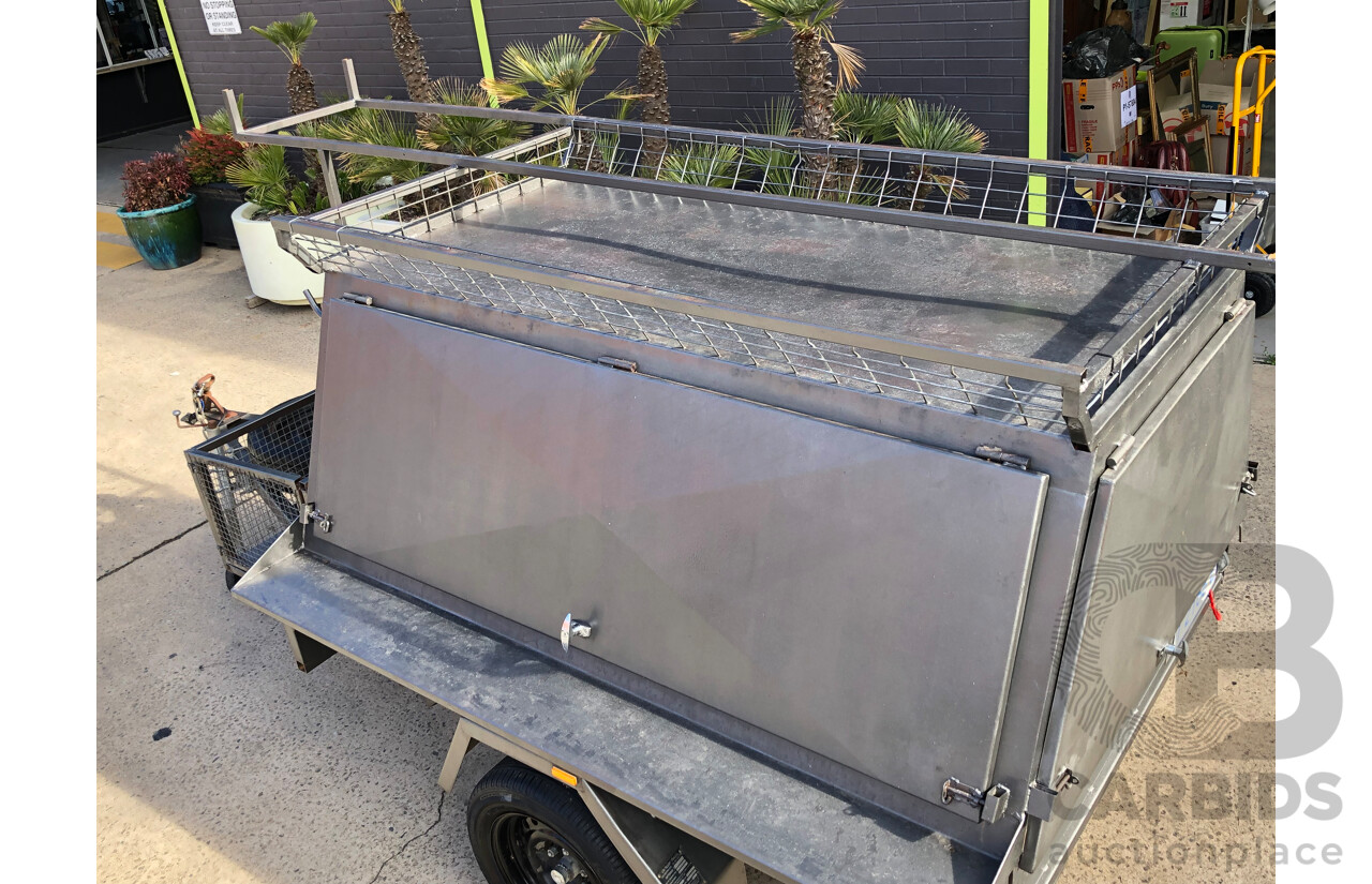 Resort Trailers 7' X 5' Enclosed Single Axle Box Trailer - Manufactured 10/2011