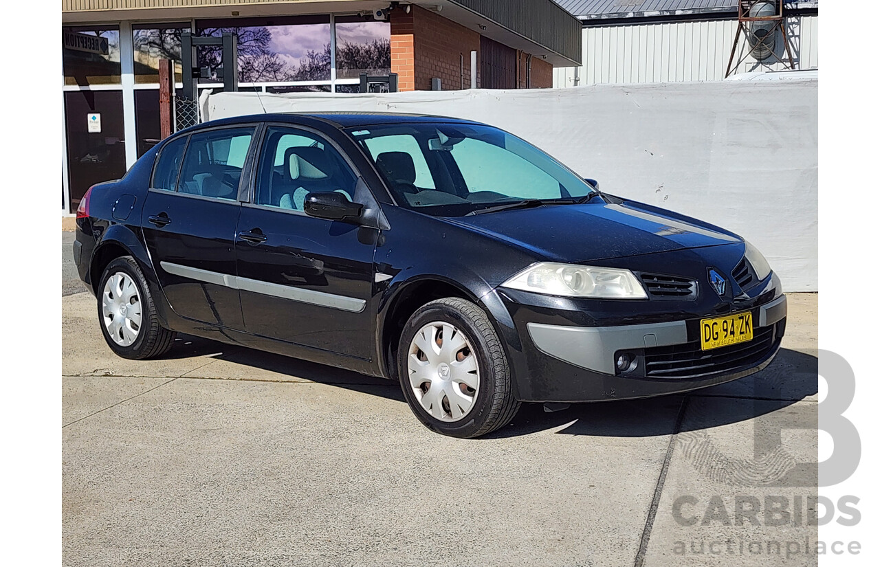 10/2008 Renault Megane Expression X84 MY06 UPGRADE 4d Sedan Black 2.0L