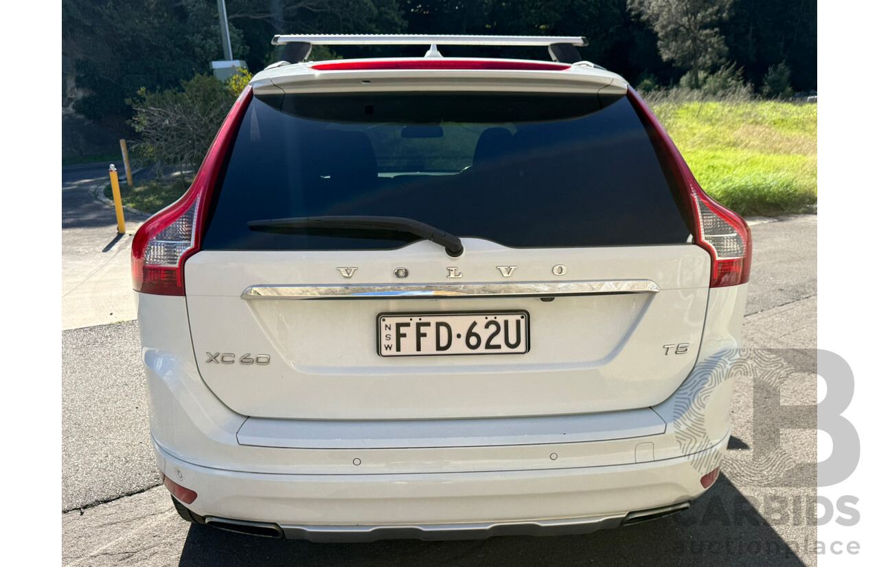 02/2014 Volvo Xc60 T5 KINETIC FWD DZ MY14 4D Wagon White 2.0L