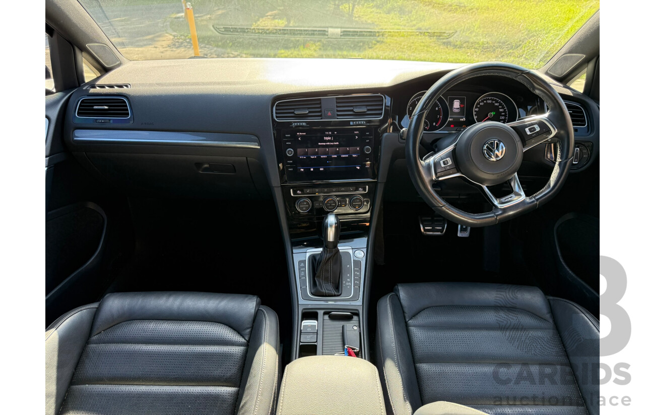 01/2020 Volkswagen Golf 110 TSI Highline FWD AU MY20 5 Door Hatchback Blue 1.4L