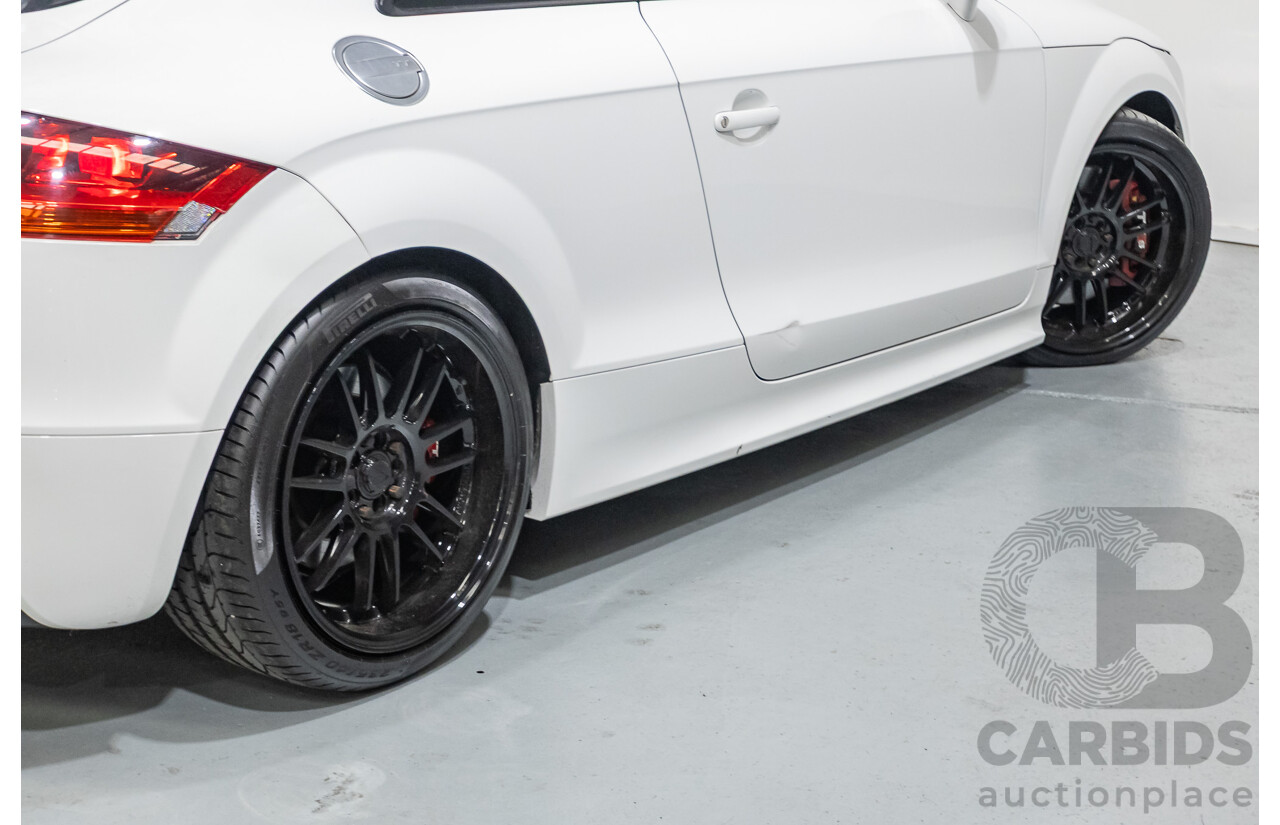 09/2008 Audi TT S 2.0 TFSI Quattro (AWD) 8J 2D Coupe Ibis White Turbo 2.0L