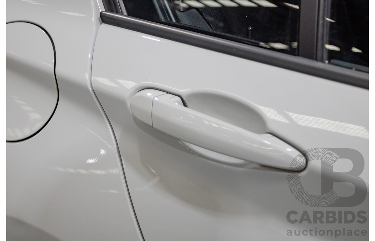 2/2015 BMW 116i Urban F20 MY15 5d Hatchback Alpine White Turbo 1.6L