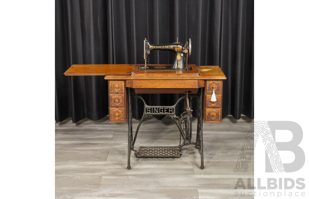 Vintage Singer Sewing Machine in Oak Case and on Treadle Base