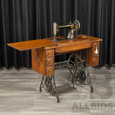 Vintage Singer Sewing Machine in Oak Case and on Treadle Base