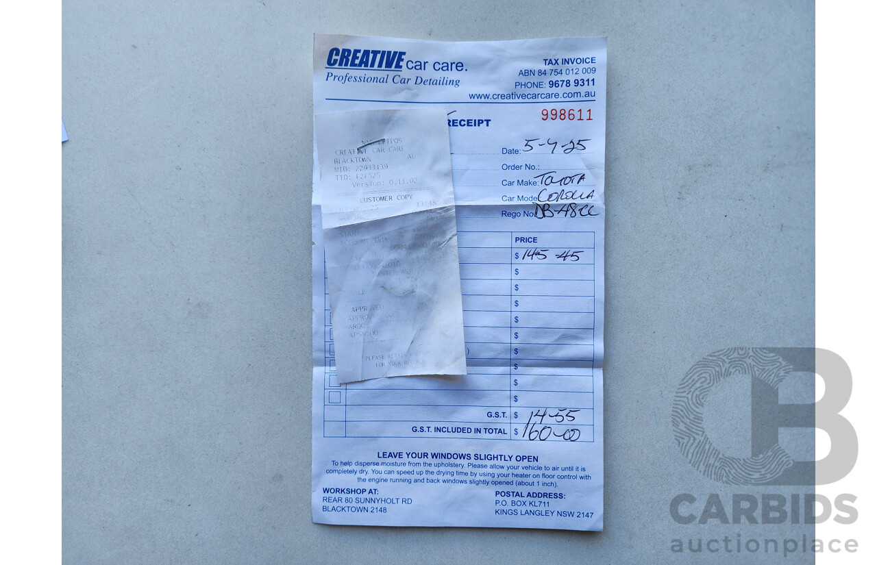 10/2004 Toyota Corolla Ascent SECA ZZE122R 5d Hatchback White 1.8L