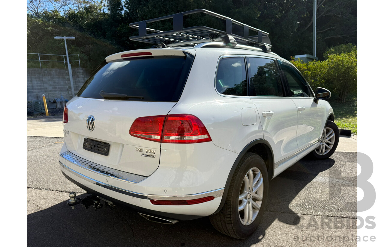 8/2016 Volkswagen Touareg 150 TDI ELEMENT AWD 7P MY17 4D Wagon White 3.0L