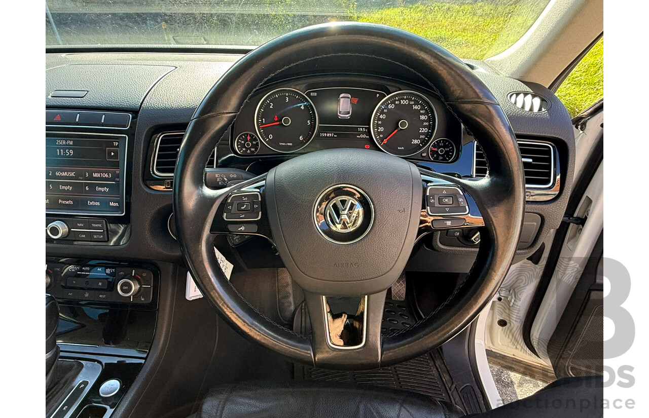 8/2016 Volkswagen Touareg 150 TDI ELEMENT AWD 7P MY17 4D Wagon White 3.0L