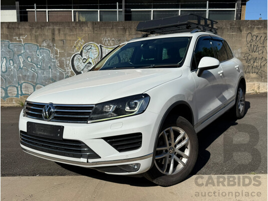 8/2016 Volkswagen Touareg 150 TDI ELEMENT AWD 7P MY17 4D Wagon White 3.0L