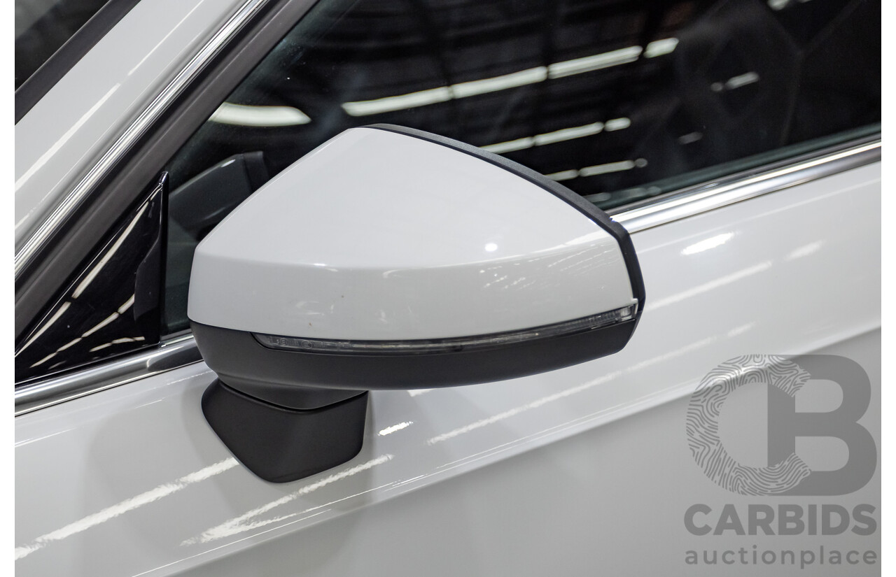 07/2017 Audi A3 Sport Sportback MY18 8V 4d Hatch Glacier White Metallic Turbo 2.0L