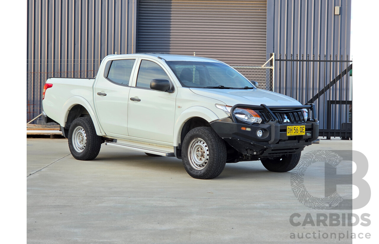 08/2017 Mitsubishi Triton GLX (4x4) MQ MY17 Dual Cab Utility White Turbo Diesel 2.4L