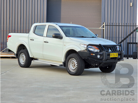 08/2017 Mitsubishi Triton GLX (4x4) MQ MY17 Dual Cab Utility White Turbo Diesel 2.4L