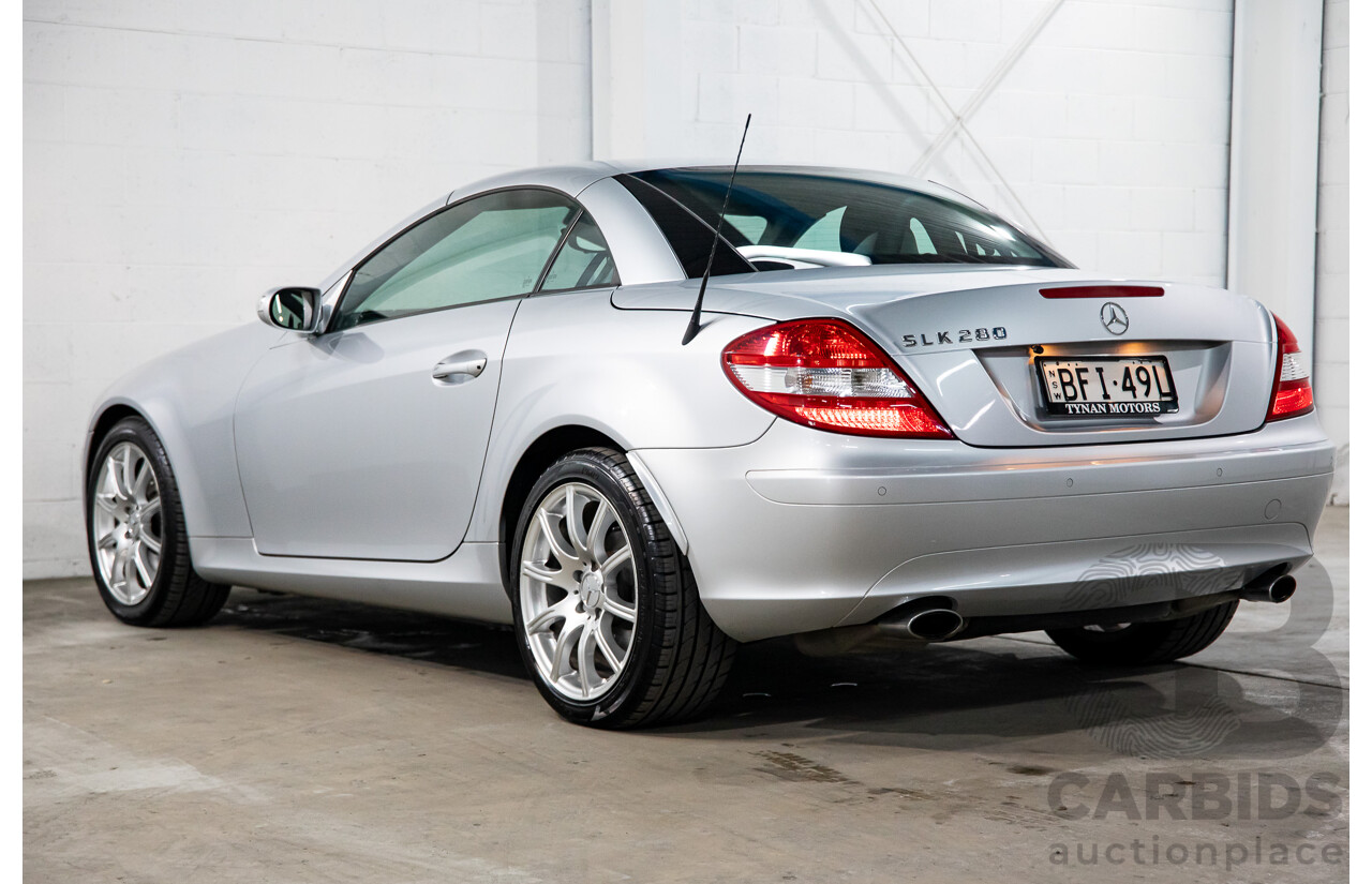 07/2006 Mercedes-Benz SLK 280 (RWD) R171 2D Convertible Silver V6 3.0L