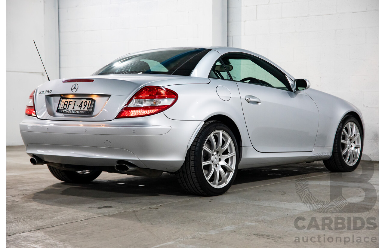 07/2006 Mercedes-Benz SLK 280 (RWD) R171 2D Convertible Silver V6 3.0L