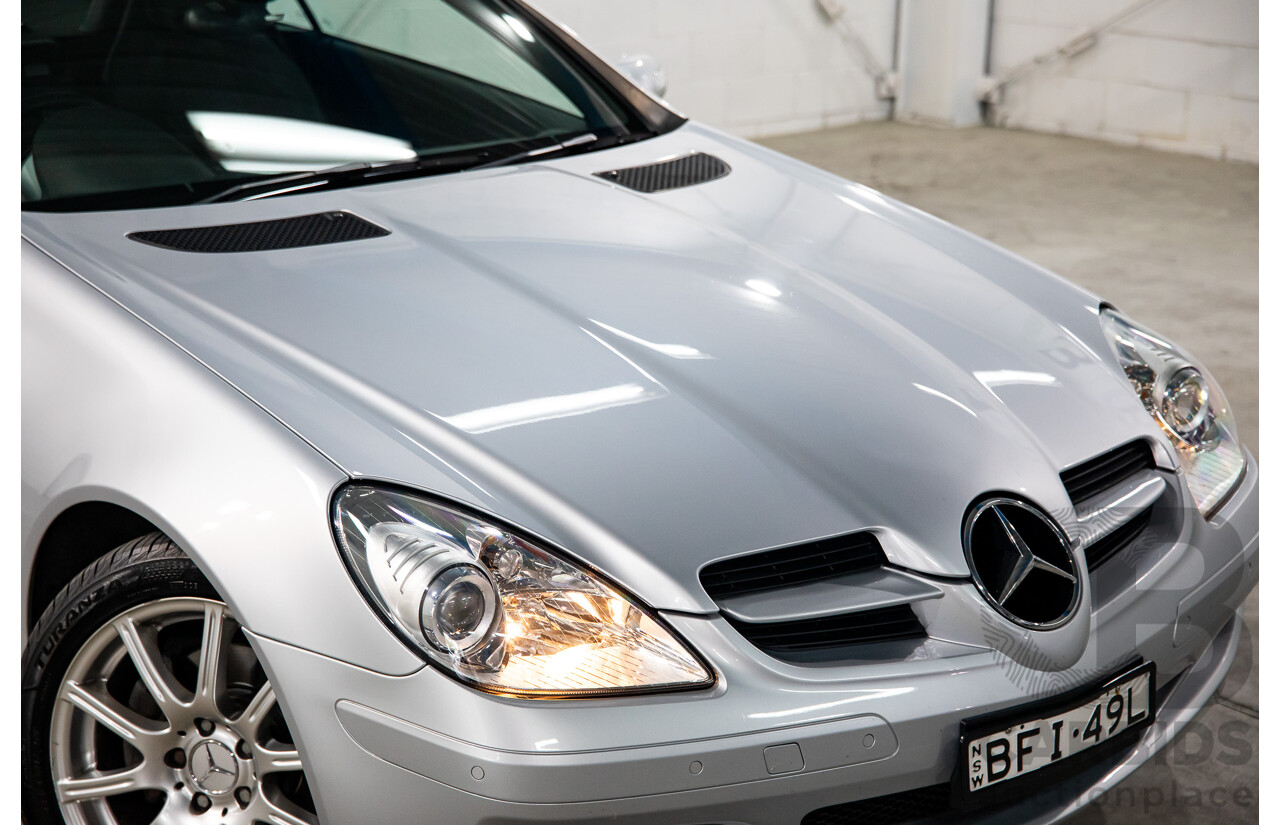 07/2006 Mercedes-Benz SLK 280 (RWD) R171 2D Convertible Silver V6 3.0L