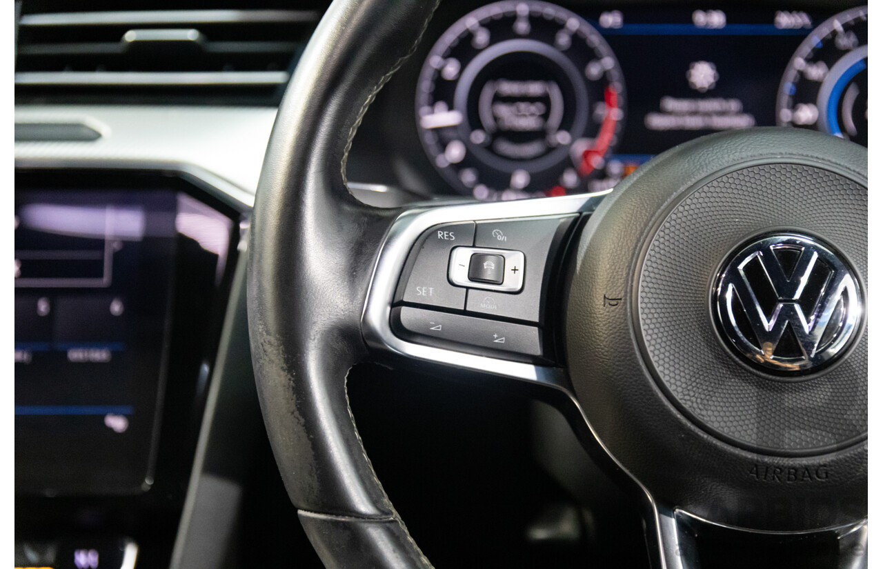 10/2017 Volkswagen Arteon 206TSI R-Line (AWD) MY18 5d Liftback Atlantic Blue Metallic Turbo 2.0L