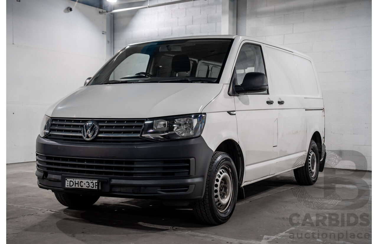 02/2016 Volkswagen Transporter TDI 250 RUNNER FWD T6 MY16 Van Candy White Diesel Turbo 2.0L