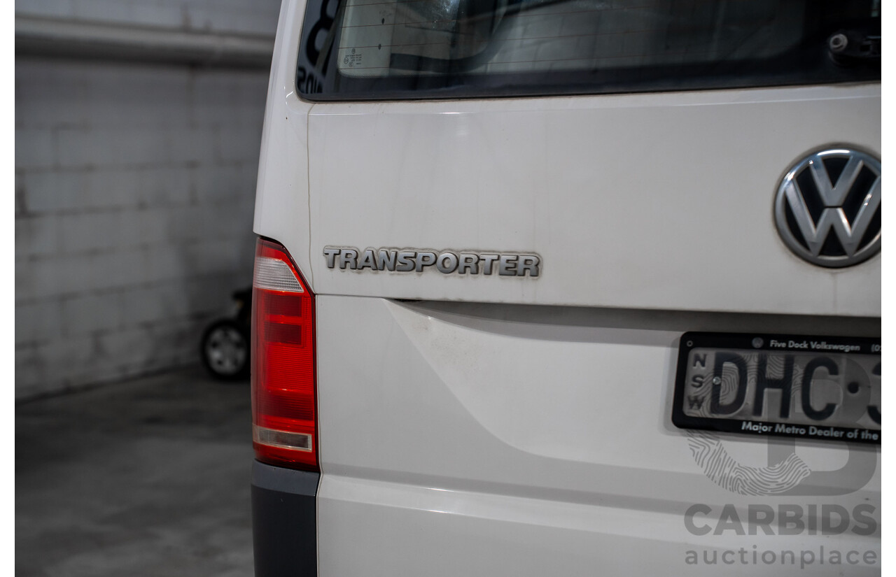 02/2016 Volkswagen Transporter TDI 250 RUNNER FWD T6 MY16 Van Candy White Diesel Turbo 2.0L