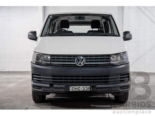 02/2016 Volkswagen Transporter TDI 250 RUNNER FWD T6 MY16 Van Candy White Diesel Turbo 2.0L