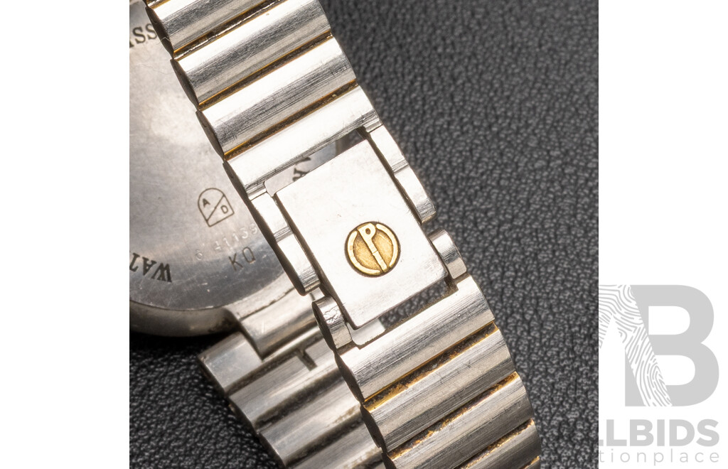 Vintage Dunhill Swiss Made Quartz Movement Wristwatch - 6 41139