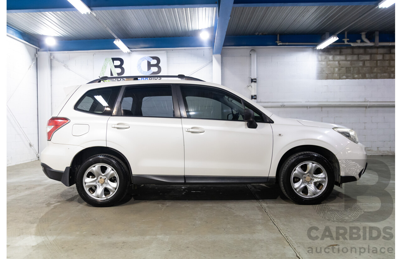 3/2014 Subaru Forester 2.5i MY14 4d Wagon White 2.5L