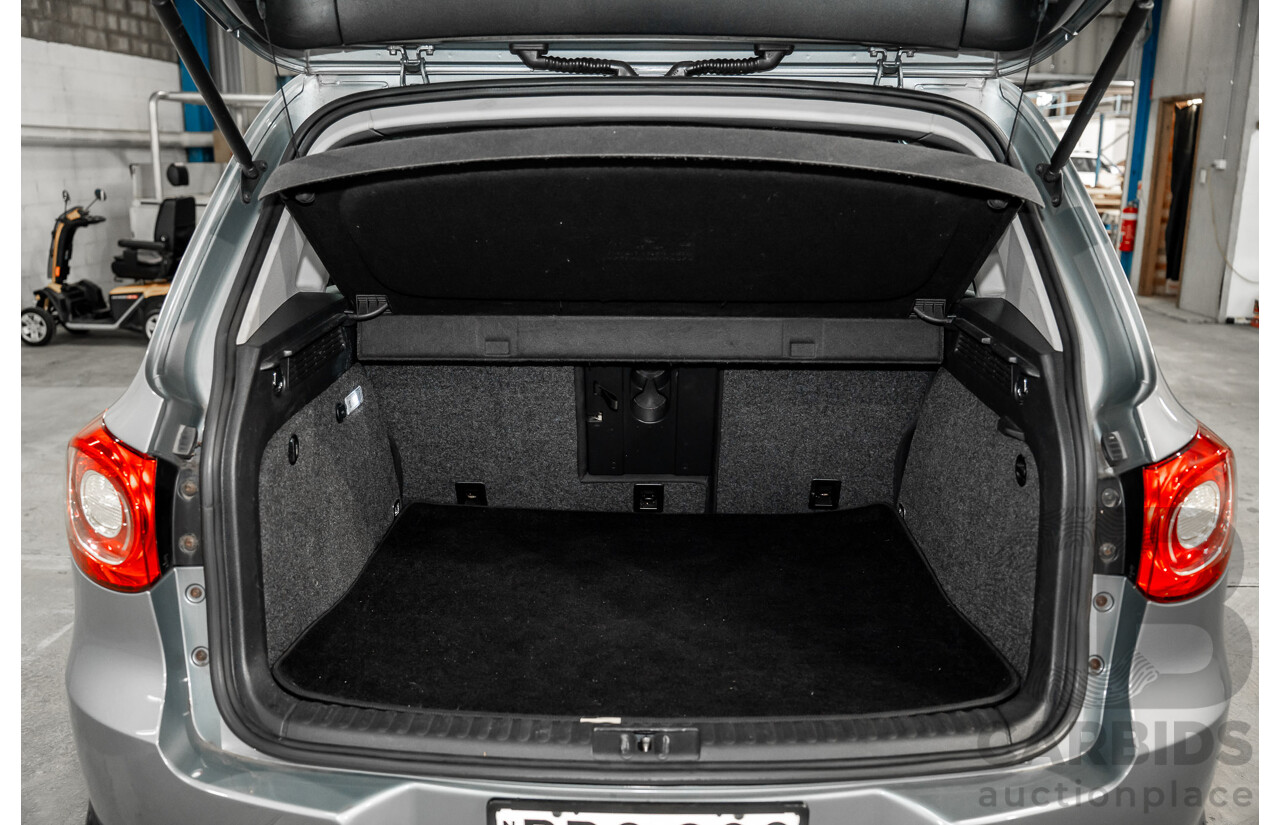 2/2010 Volkswagen Tiguan 147 TSI 5NC MY10 4d Wagon Grey 2.0L